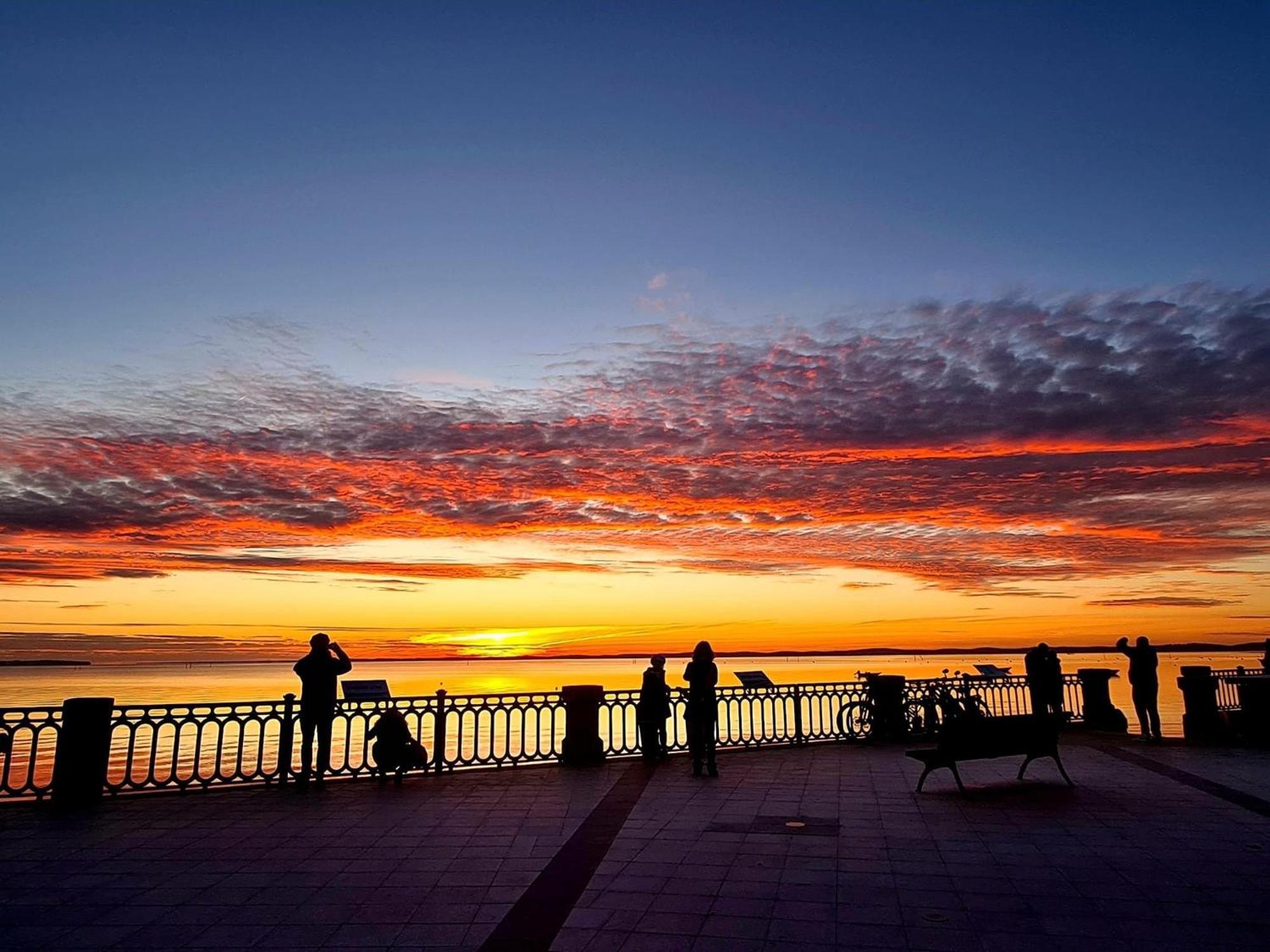 Cocon Entre Presqu'Ile Du Cap Ferret Et Plages Oceanes - Terrasse - 1 Velo Gratuit Ares Ngoại thất bức ảnh